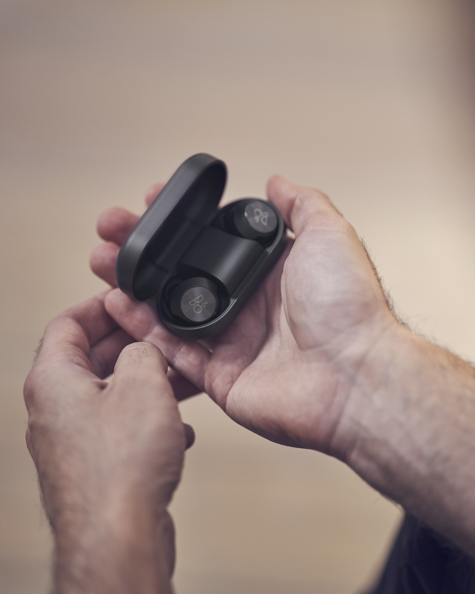 Beoplay-EQ-0064-960×1200-1